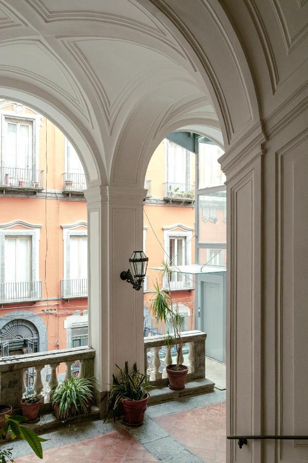 Carafa Di Maddaloni Residenza Di Charme Nápoles Exterior foto