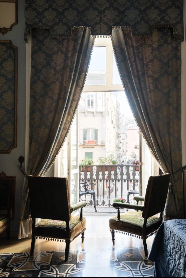 Carafa Di Maddaloni Residenza Di Charme Nápoles Exterior foto