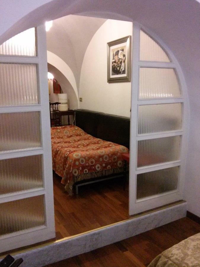 Carafa Di Maddaloni Residenza Di Charme Nápoles Exterior foto